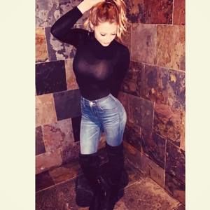 Meet your Posher, Kelly-anne